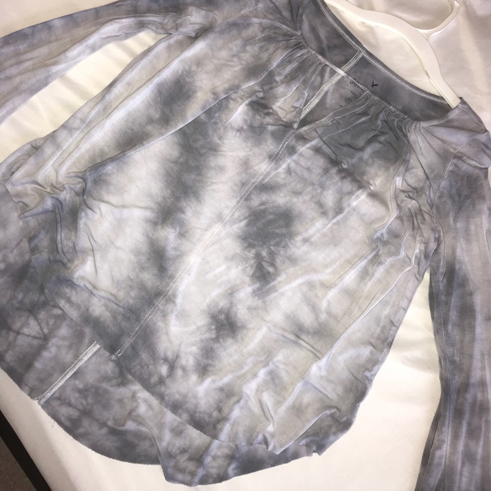 Long sleeve t-shirt